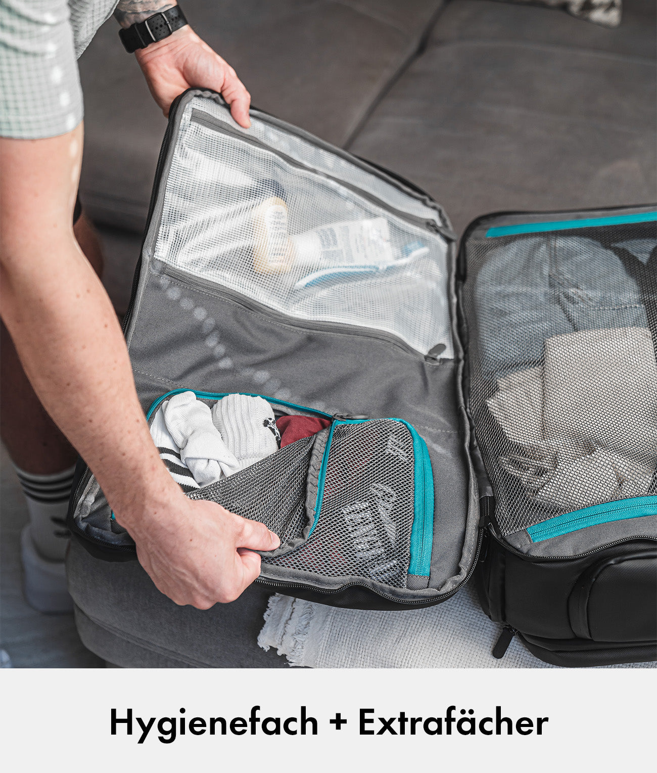 Ultimate Travel Bundle M – Travel Backpack Ultimate 2 + Packing Cubes + Toiletry Bag