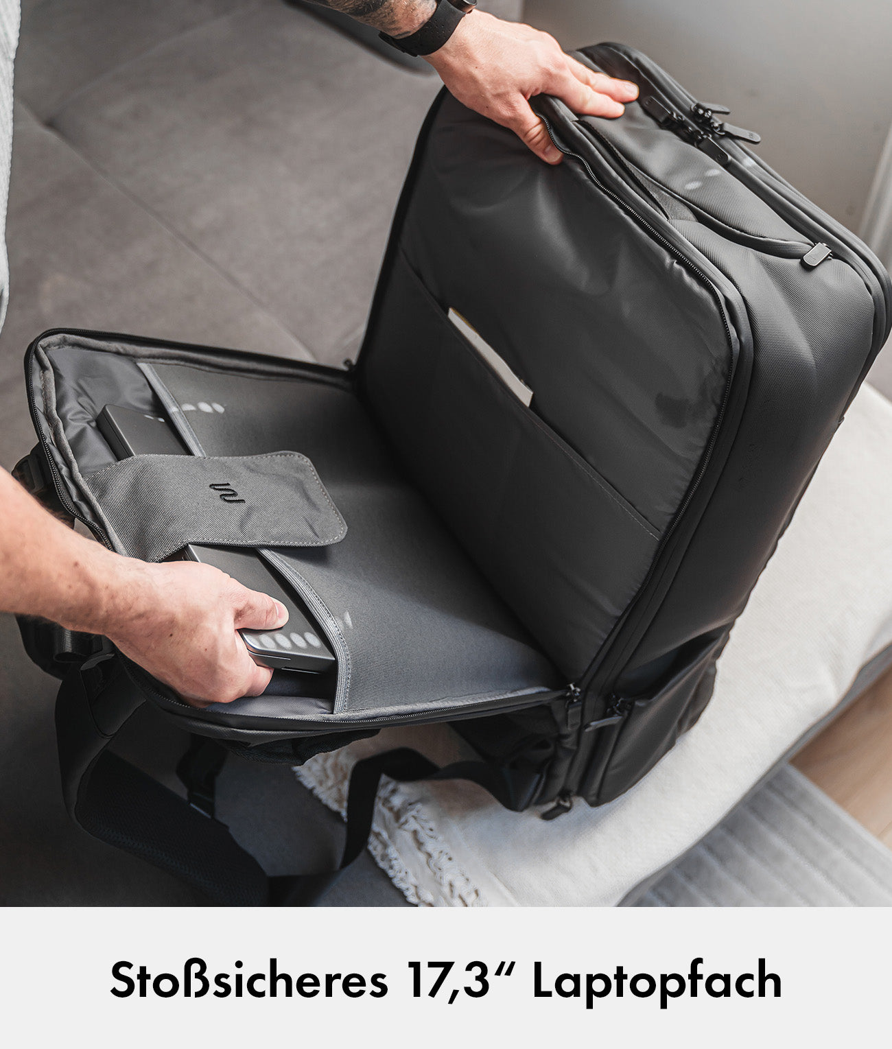 Ultimate Travel Bundle L – Travel Backpack Ultimate 2 + Packing Cubes + Toiletry Bag + Tech Organizer