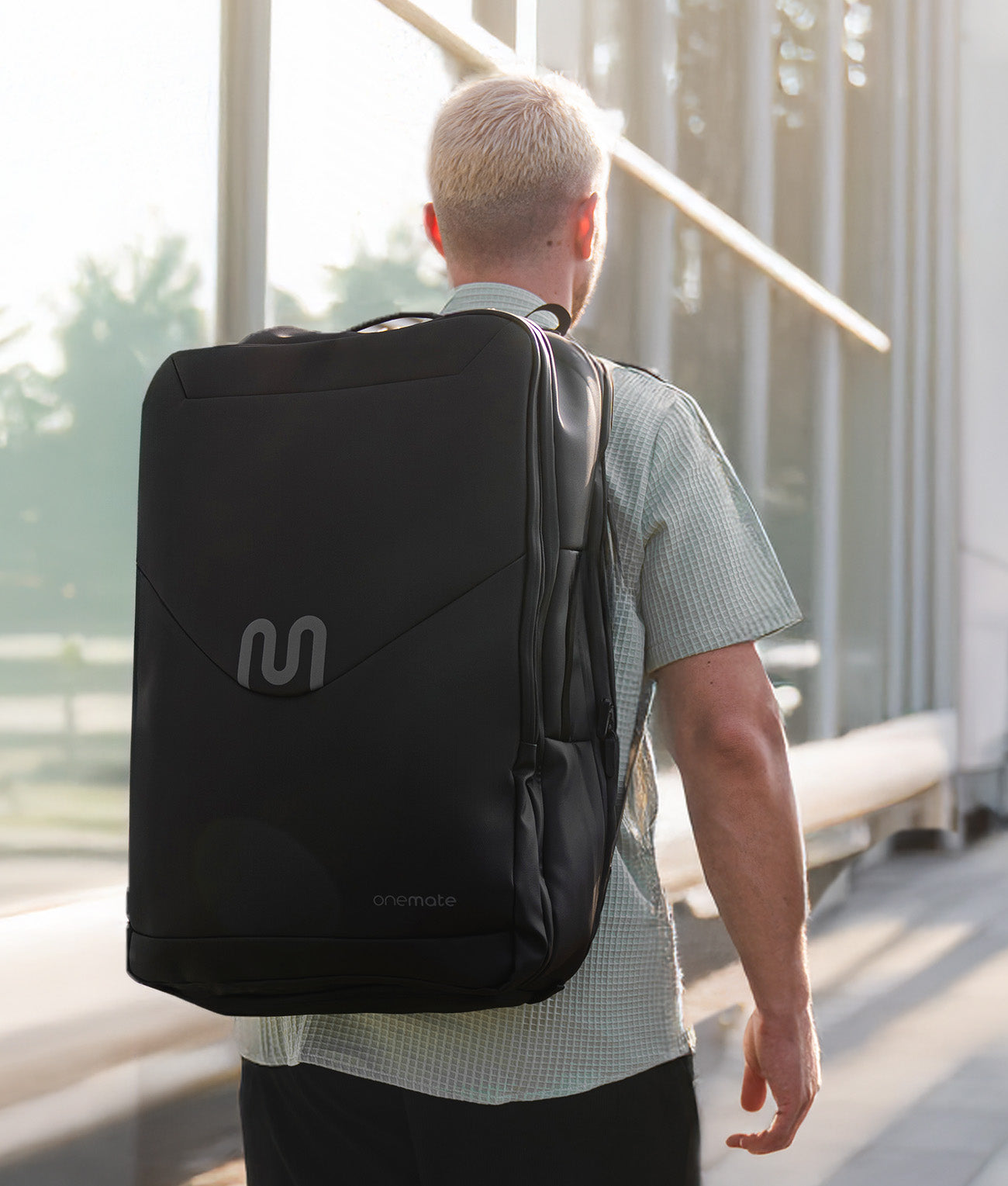 Ultimate Travel Bundle L – Travel Backpack Ultimate 2 + Packing Cubes + Toiletry Bag + Tech Organizer